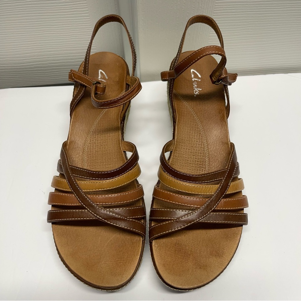 Clark’s Artisan Brown & Tan Strappy Espadrille Wedge Sandal  Size 10M